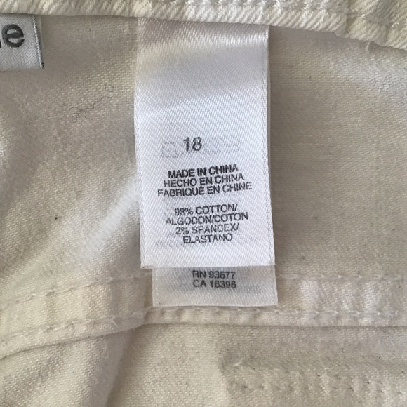 Liz Claiborne White Women Jeans - Picture 8 of 12